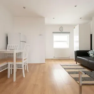 Apartment The Codalston, London